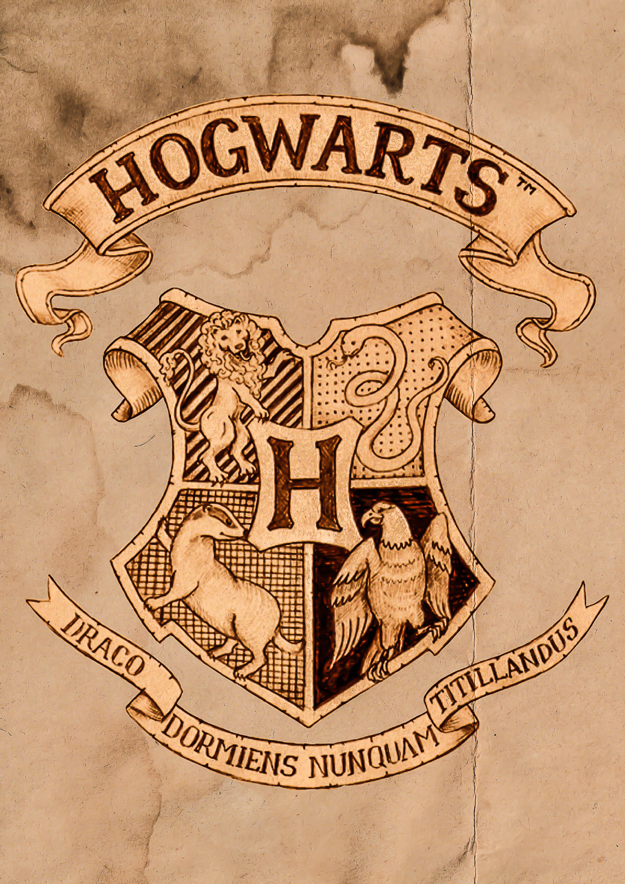 Hogwarts Crest - Harry Potter Poster